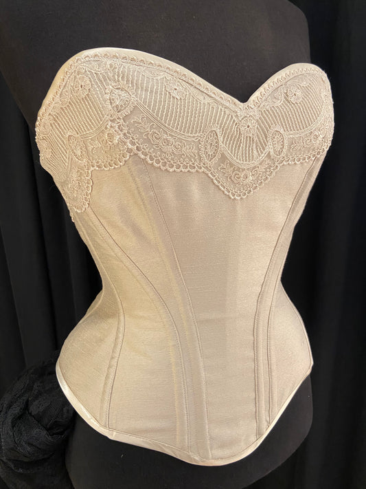 Vanisha Cream 55 cm