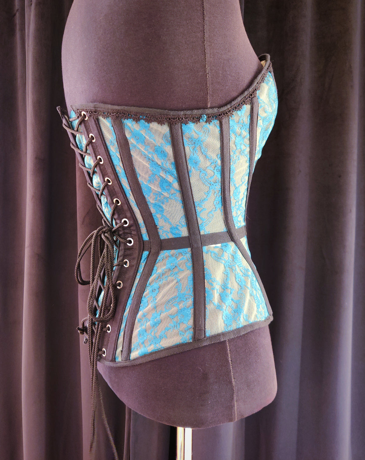Vanisha mesh (56cm)