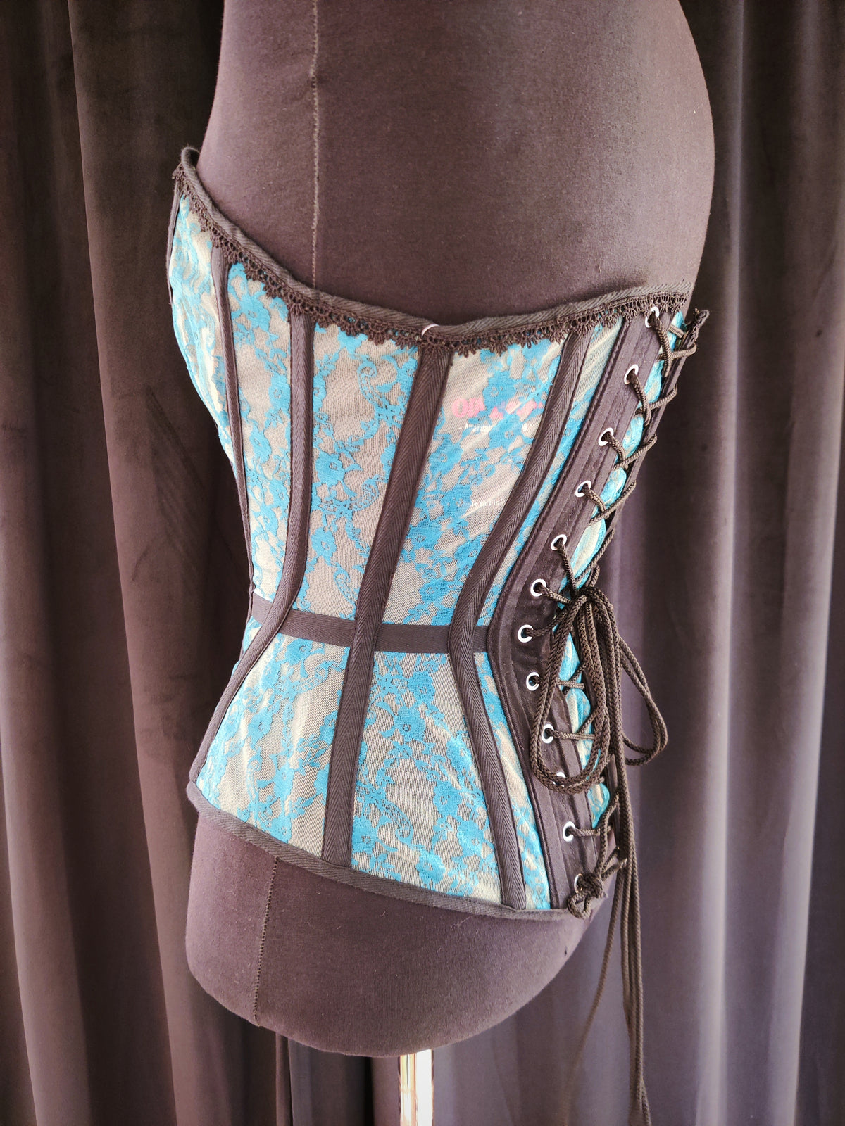 Vanisha mesh (56cm)